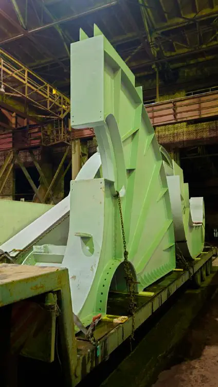 Часть бокового вагоноопрокидывателя, массой 20 тонн Часть бокового вагоноопрокидывателя, массой 20 тонн