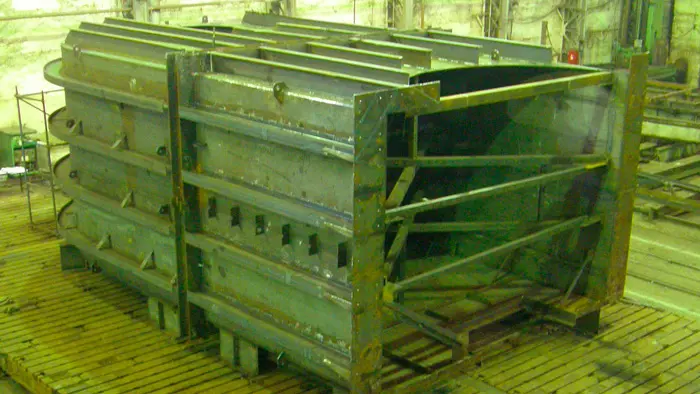 Корпус печи обжига - вид сзади Корпус печи обжига - вид сзади