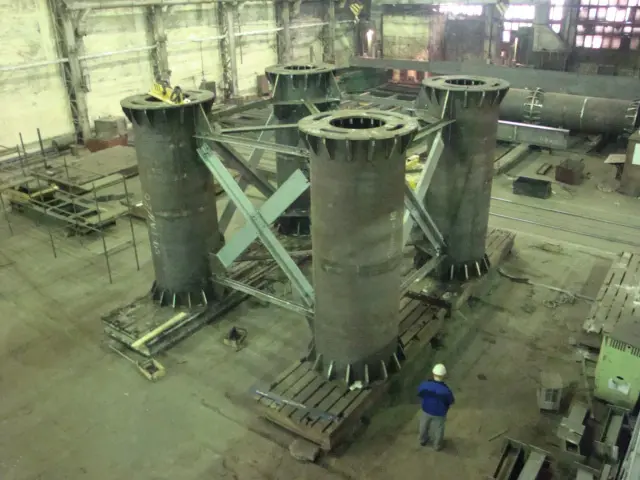 Сталебетонные секции тел металлических опор - вид сверху Сталебетонные секции тел металлических опор - вид сверху